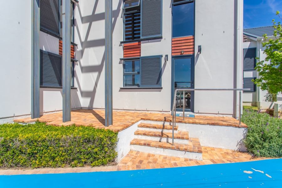 Commercial Property for Sale in Val De Vie Estate Western Cape